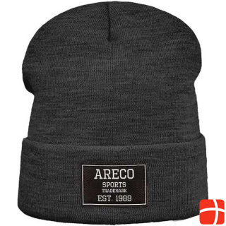значок с логотипом Areco на шапке с отворотом