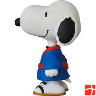 Medicom Peanuts: Snoopy wearing yukata